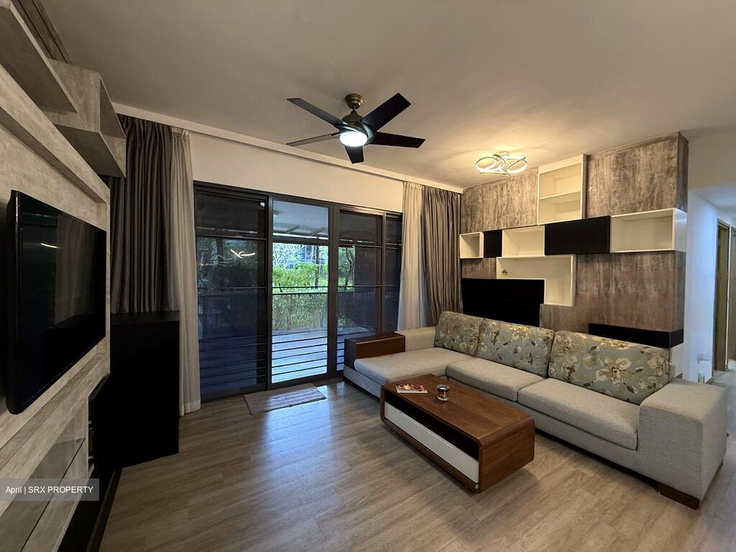 Lakeville (D22), Condominium #452461861